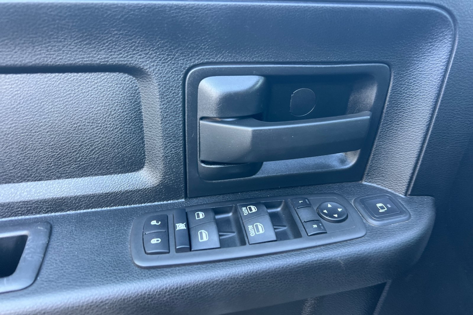 Used 2024 RAM 3500 Tradesman AWD/4WD image 12