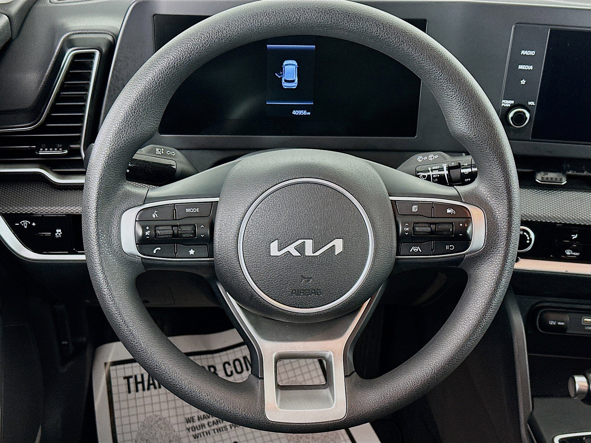 Used 2024 Kia Sportage LX image 18