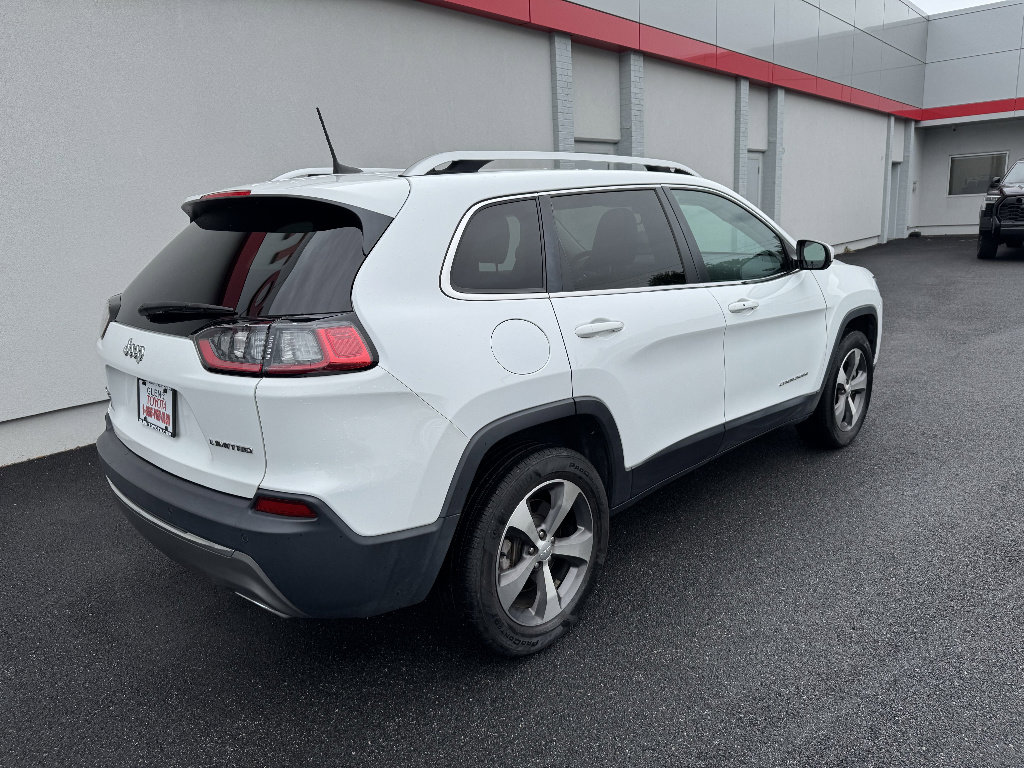 Used 2020 Jeep Cherokee Limited AWD/4WD image 5
