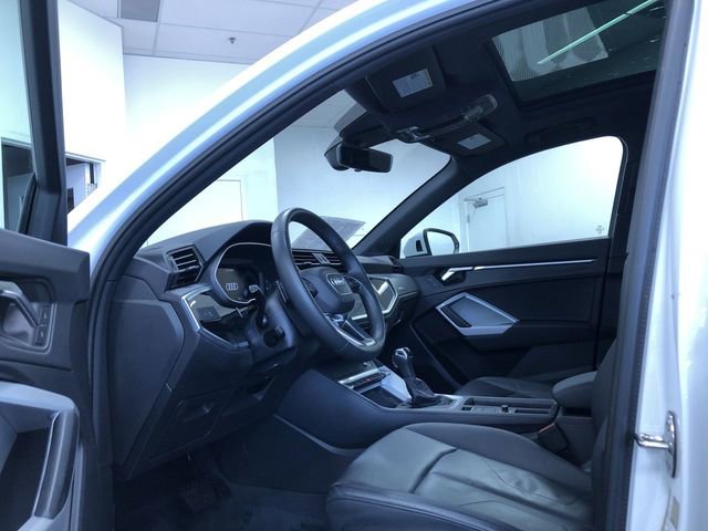 Used 2025 Audi Q3 2.0T Premium image 10