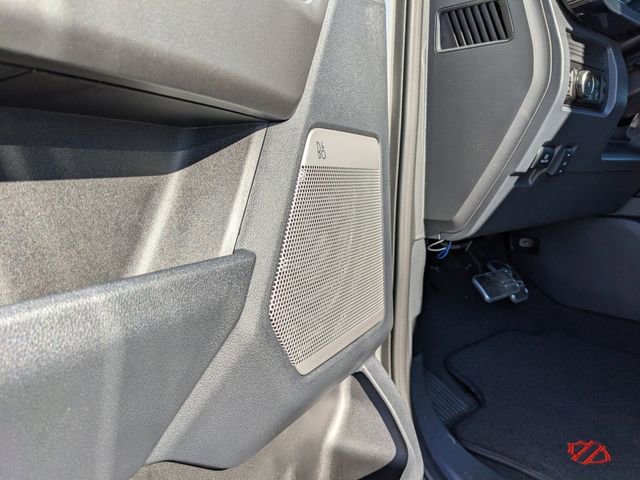 New 2026 Ford F250 Lariat w/ Black Appearance Package image 21