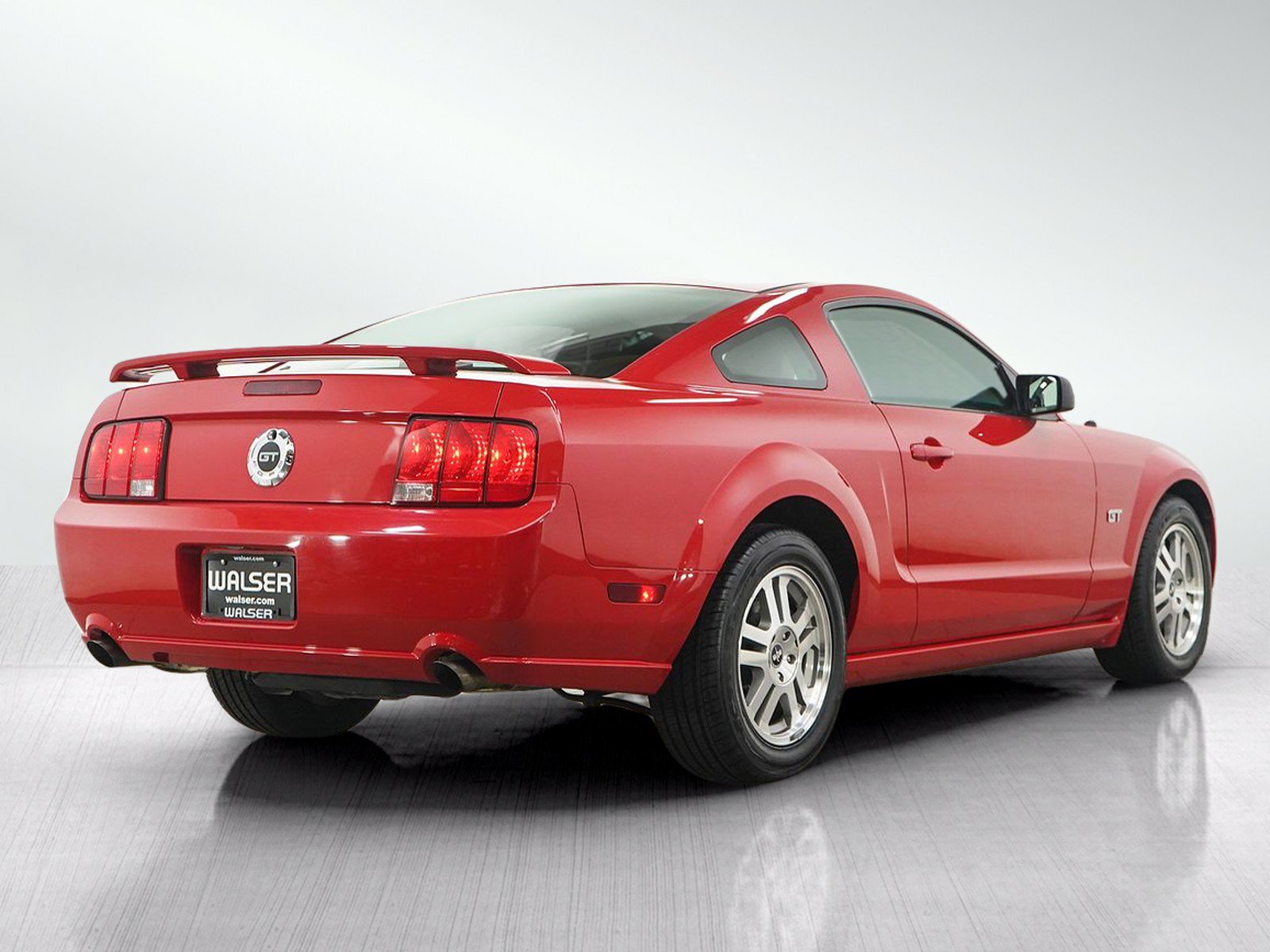Used 2006 Ford Mustang GT Premium RWD image 5