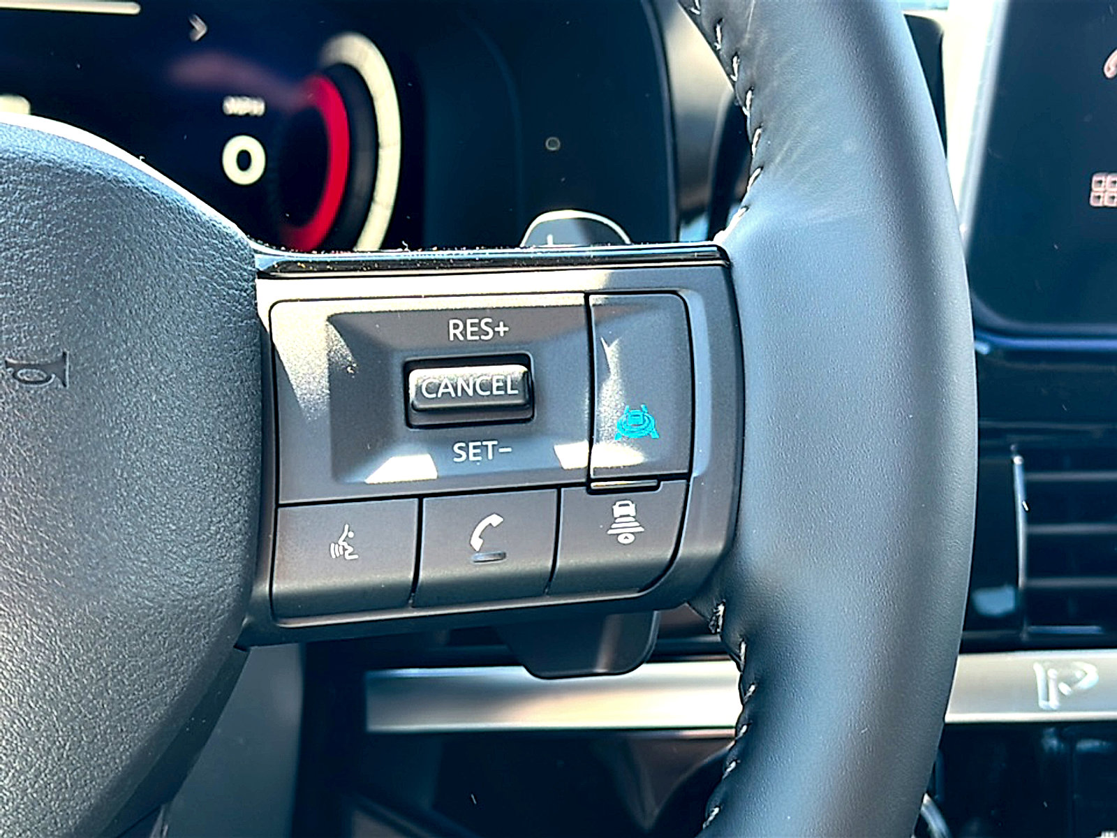 New 2026 Nissan Pathfinder SL image 19