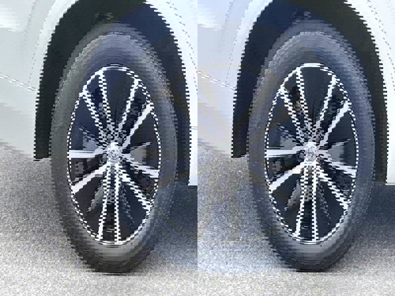 Used 2020 Volvo XC90 T6 Momentum image 9