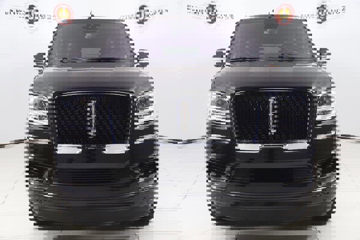 Used 2020 Lincoln Navigator L Reserve w/ Equipment Group 208A Reserve image 57