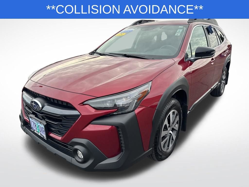 Used 2025 Subaru Outback Premium image 3