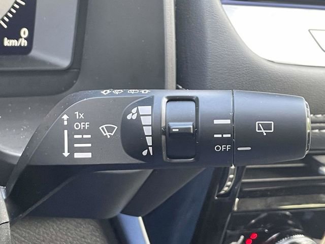 Used 2026 Nissan Rogue Platinum w/ Platinum Premium Package AWD/4WD image 37