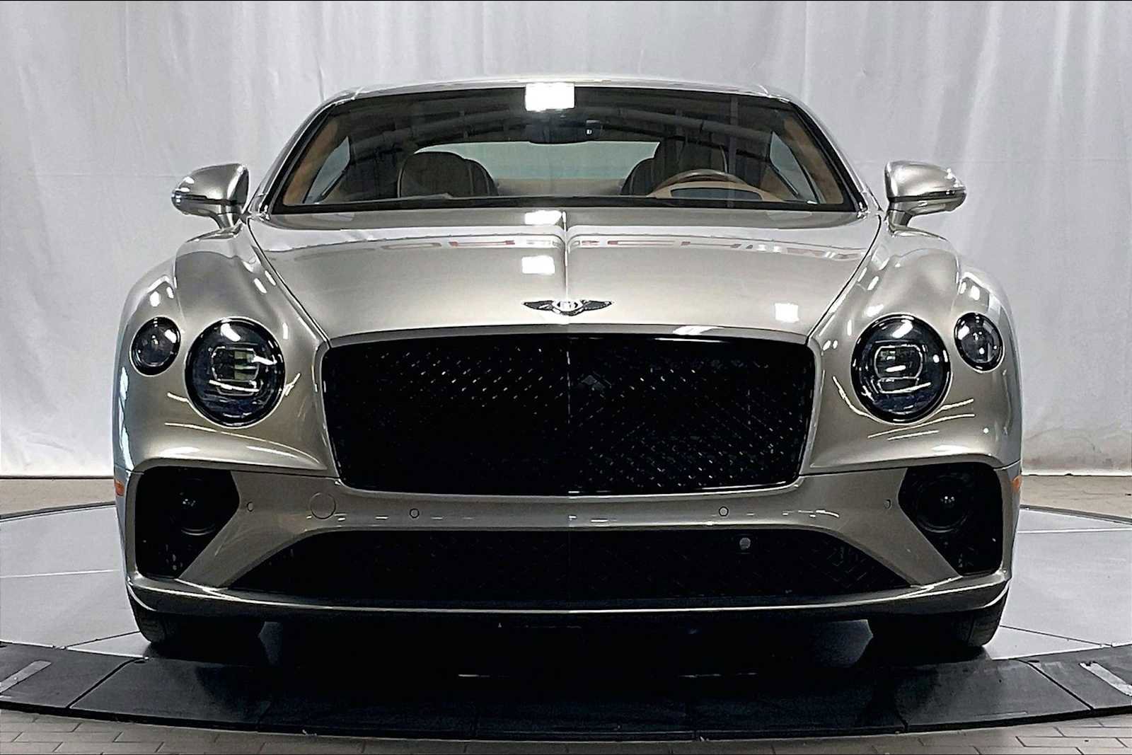 Used 2022 Bentley Continental GT image 13