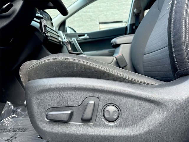 Used 2020 Kia Sportage LX w/ LX Popular Package image 12