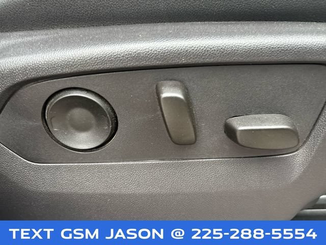 Used 2024 GMC Sierra 1500 AT4 w/ Technology Package AWD/4WD image 42