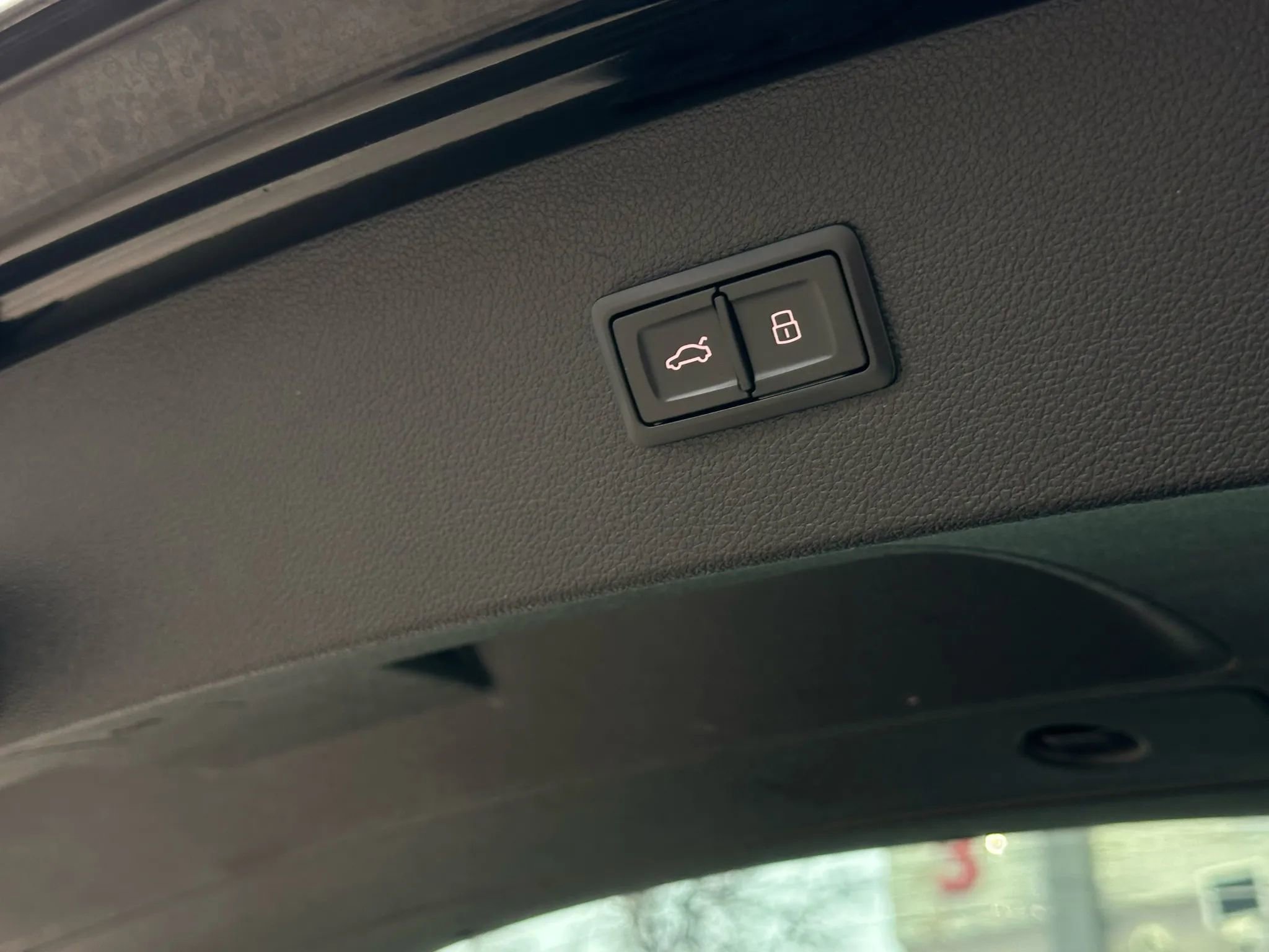 Used 2017 Audi RS 7 Performance w/ Driver Assistance Package image 29