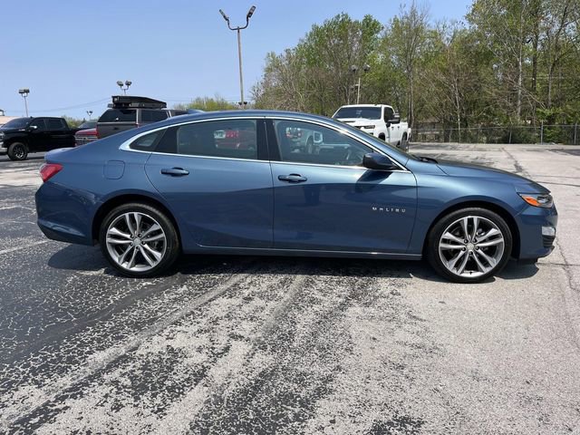 Used 2024 Chevrolet Malibu LT FWD image 2