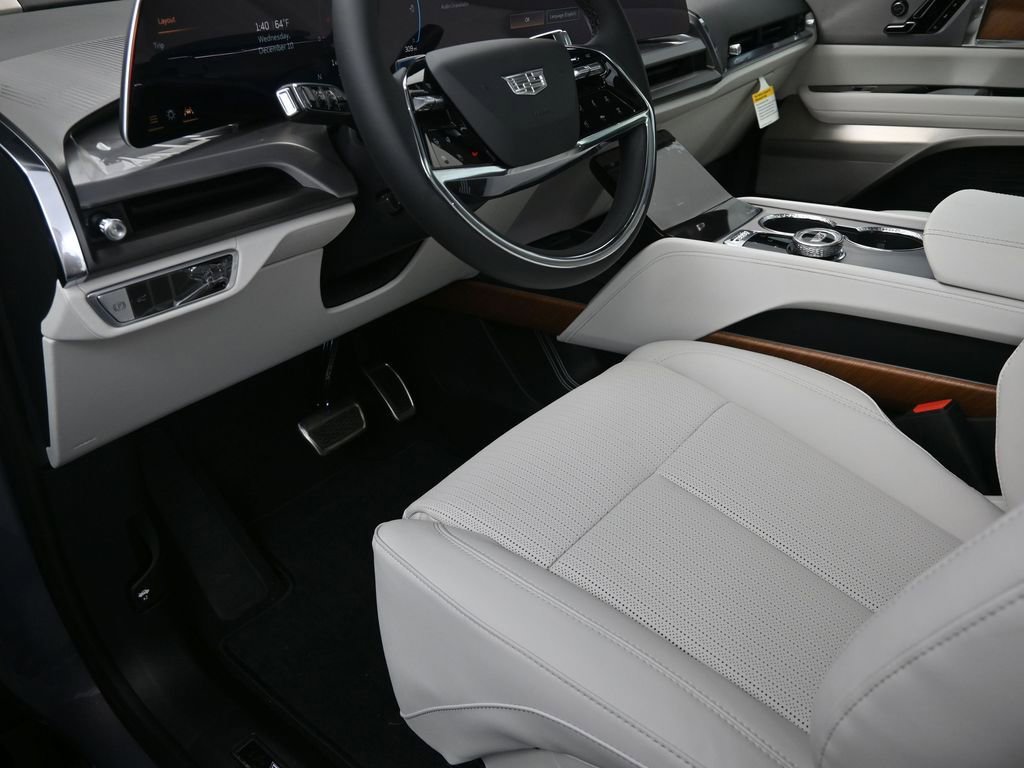 New 2026 Cadillac Vistiq Premium Luxury AWD/4WD image 9