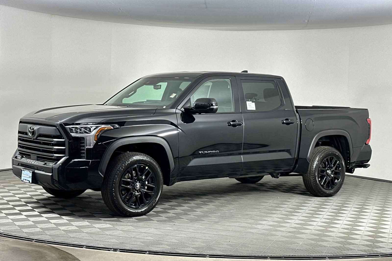 New 2026 Toyota Tundra Limited image 8