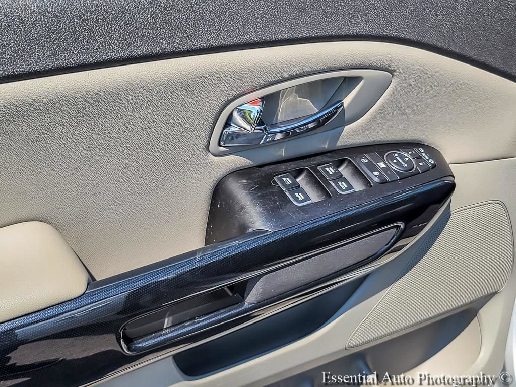Used 2016 Kia Sedona EX FWD image 14