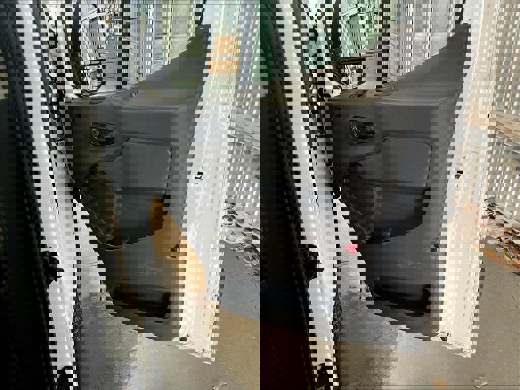 Used 2024 Ford Transit 350 XLT image 12