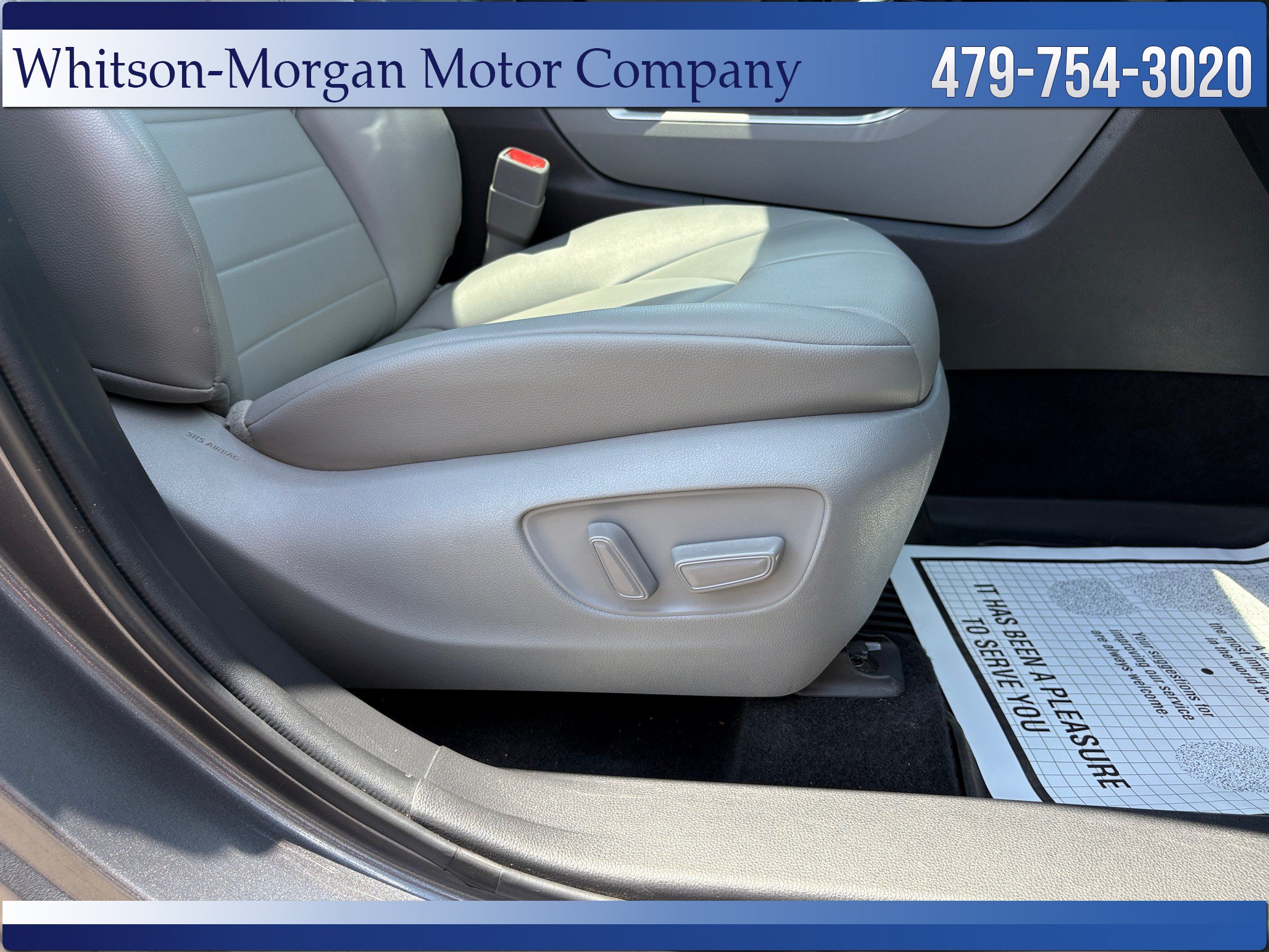 Used 2022 Toyota Highlander XLE AWD/4WD image 42