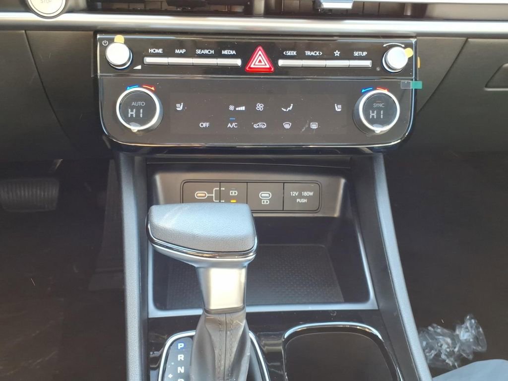 New 2026 Hyundai Tucson SEL image 6