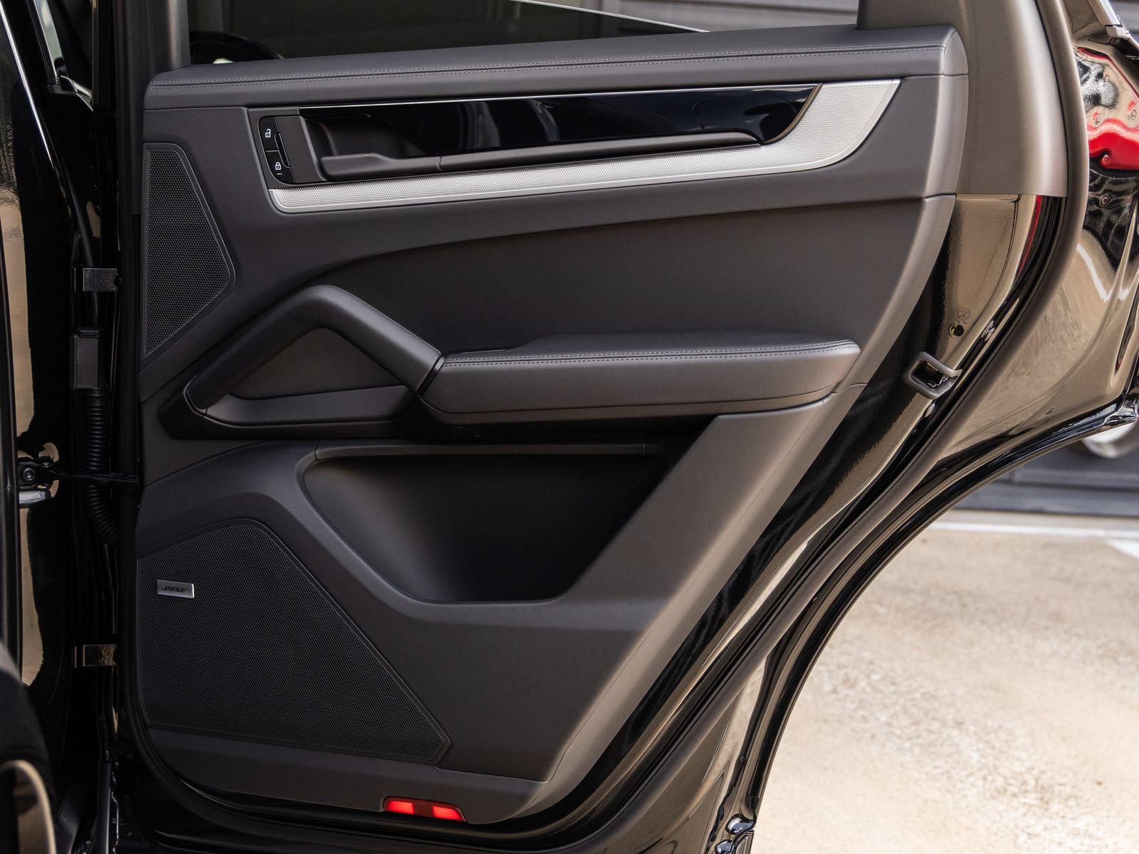 New 2026 Porsche Cayenne S AWD/4WD image 40