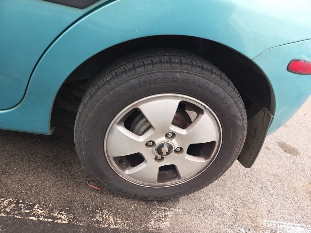 Used 2006 Chevrolet Aveo LS FWD image 7