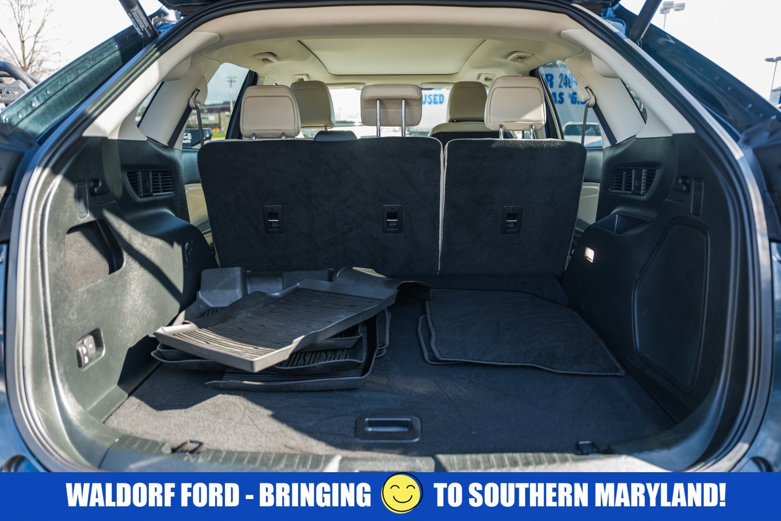 Used 2022 Ford Edge Titanium image 11