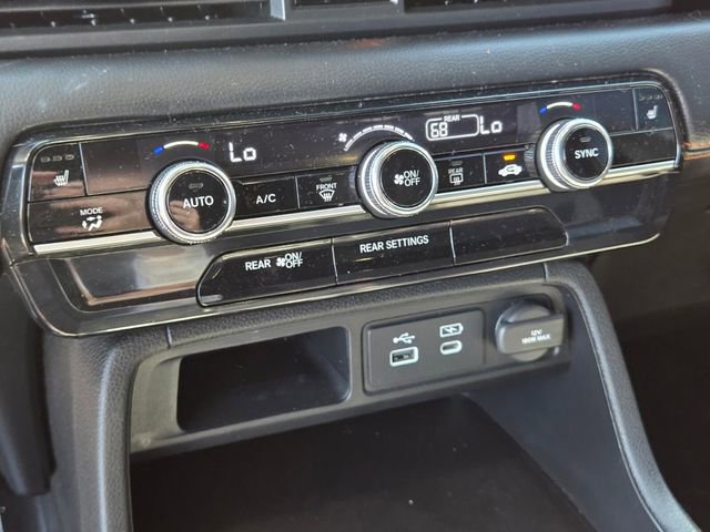 Used 2025 Honda Pilot Sport image 22