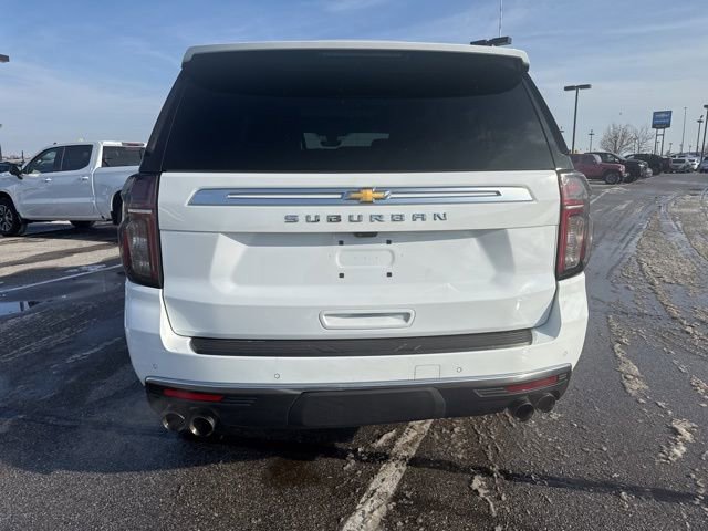 Used 2022 Chevrolet Suburban High Country image 11