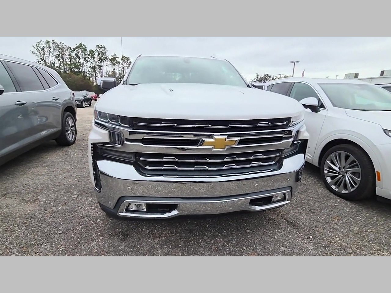 Used 2019 Chevrolet Silverado 1500 LTZ w/ LTZ Plus Package image 28