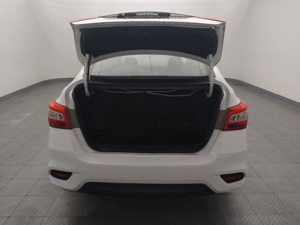 Used 2019 Nissan Sentra S image 29