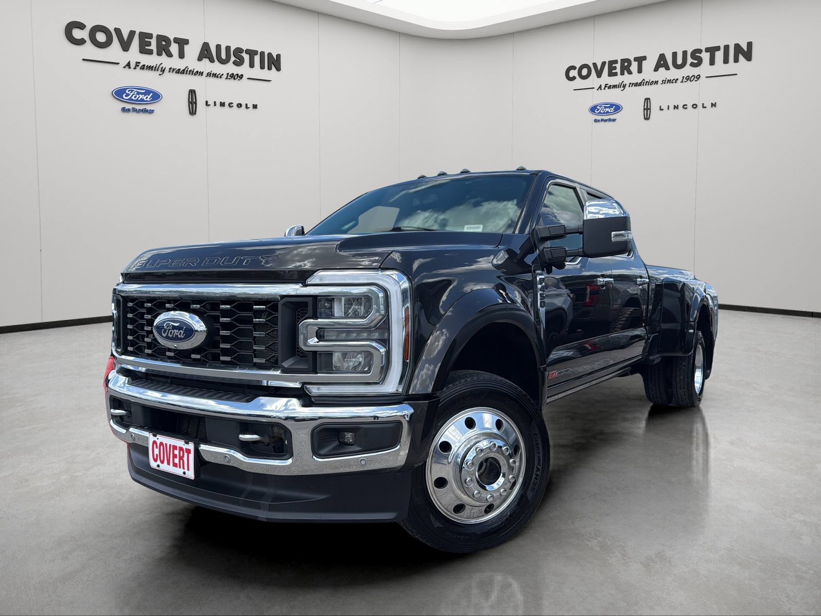 Certified 2024 Ford F450 Lariat w/ Lariat Ultimate Package AWD/4WD image 1