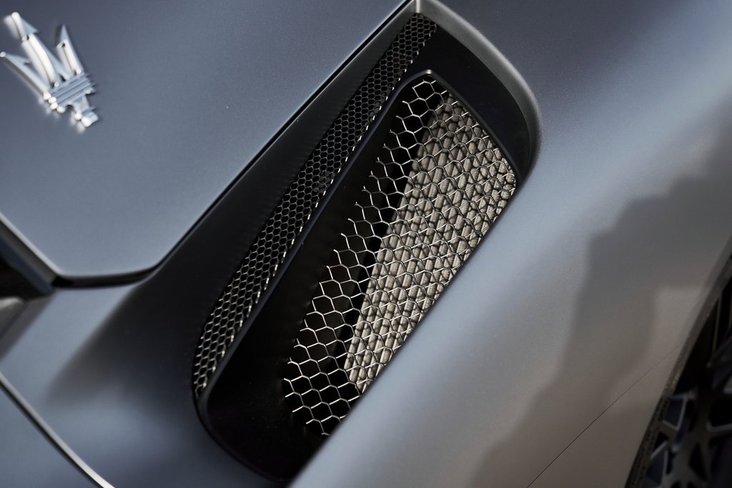 Used 2023 Maserati MC20 Spyder image 10