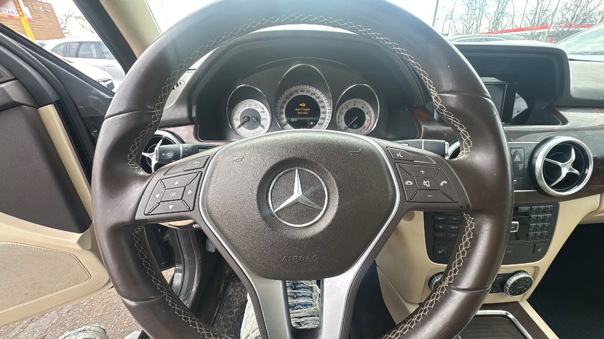 Used 2013 Mercedes-Benz GLK 350 4MATIC image 15