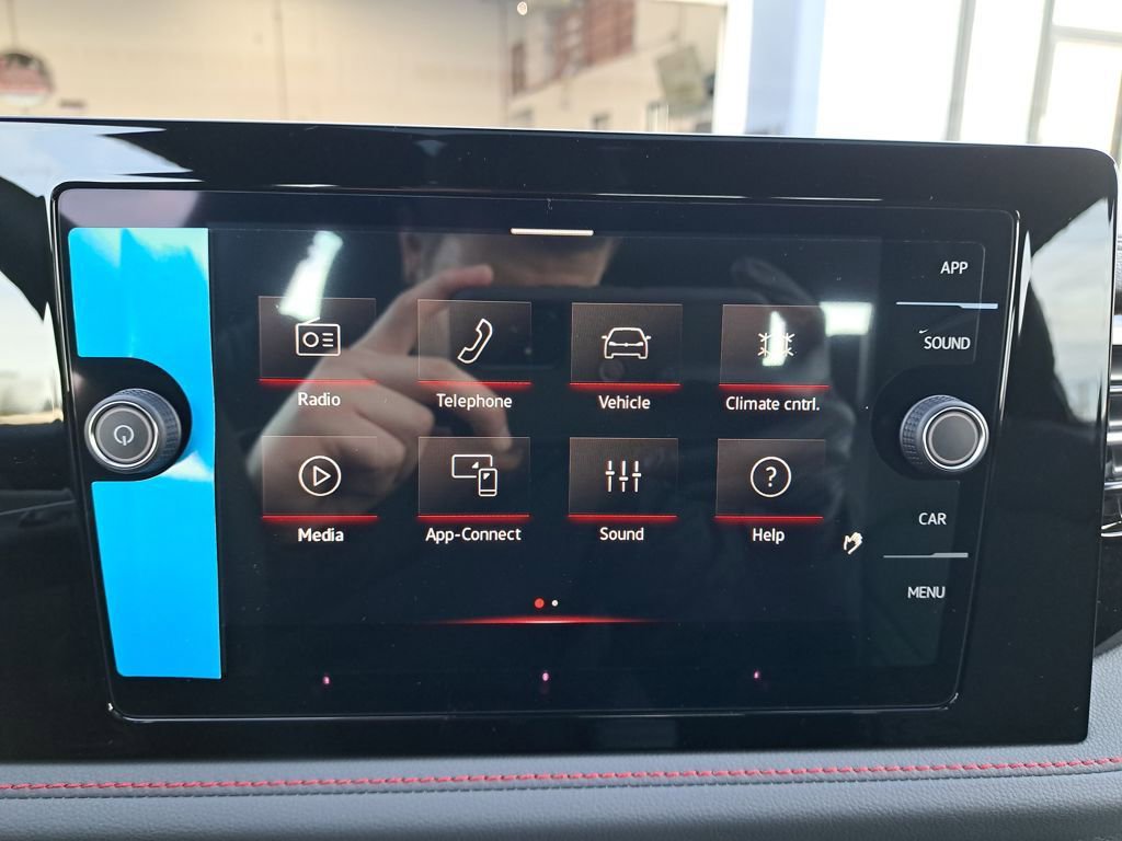 New 2026 Volkswagen Jetta GLI Autobahn FWD image 24