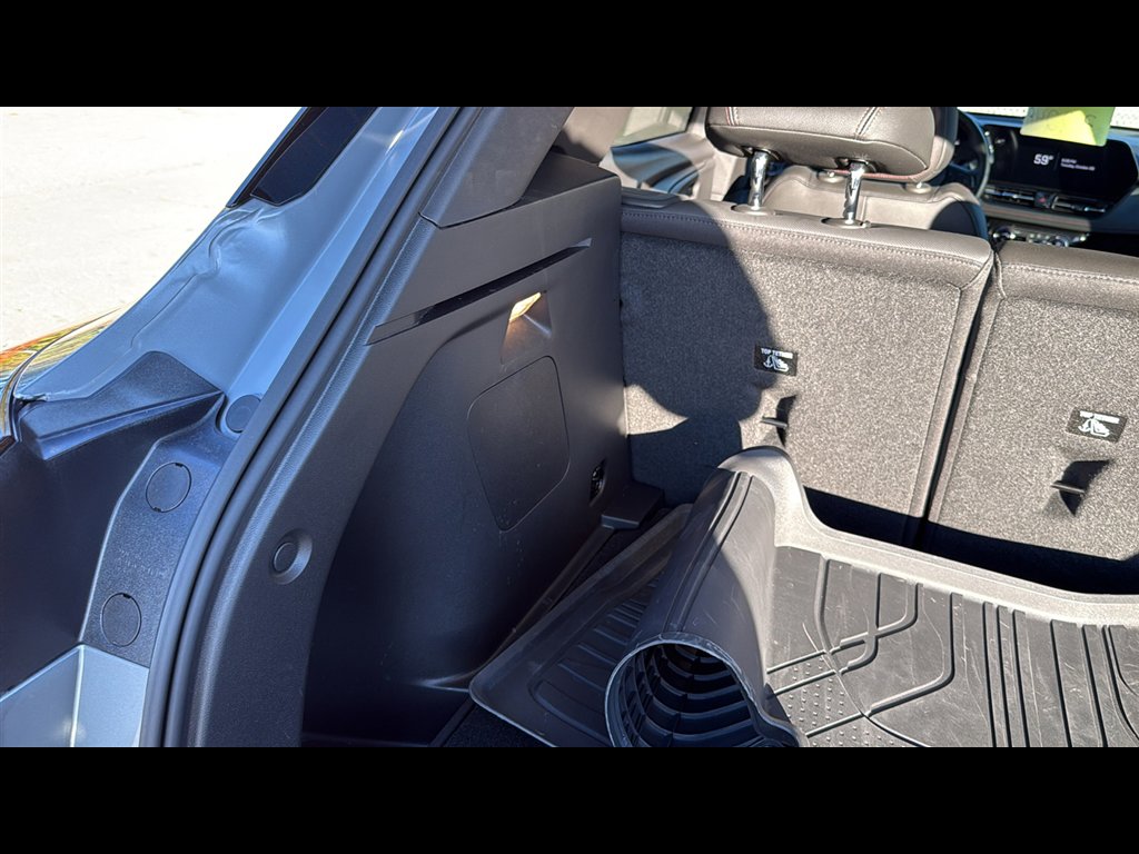 Used 2025 Chevrolet TrailBlazer RS w/ Convenience Package image 27