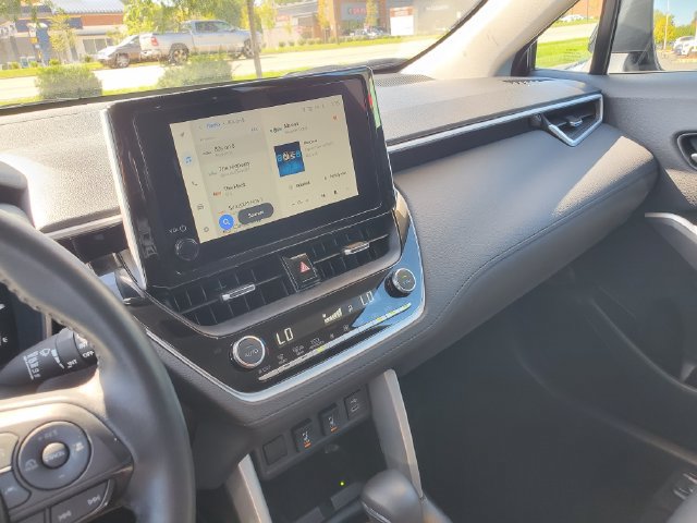 Certified 2025 Toyota Corolla Cross XLE AWD/4WD image 26