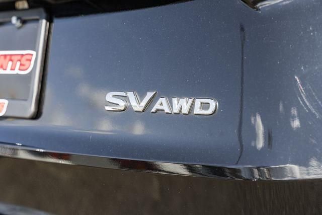Used 2022 Nissan Rogue SV w/ SV Premium Package image 9