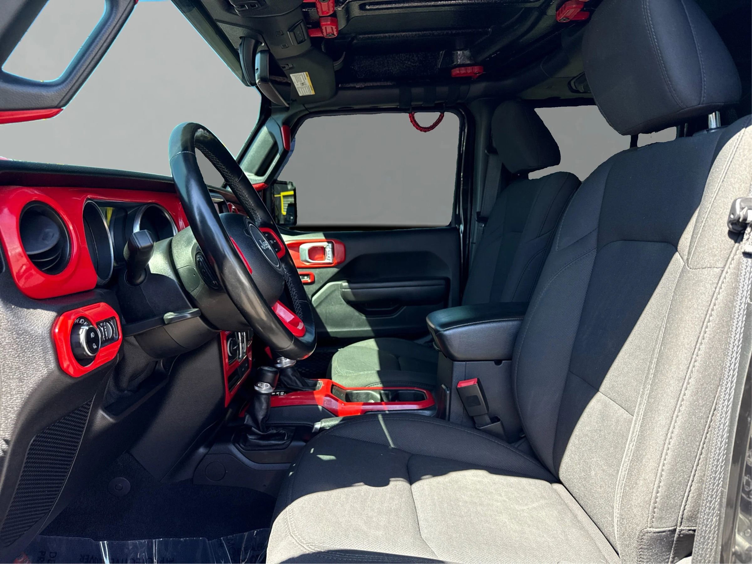 Used 2021 Jeep Gladiator Sport image 9