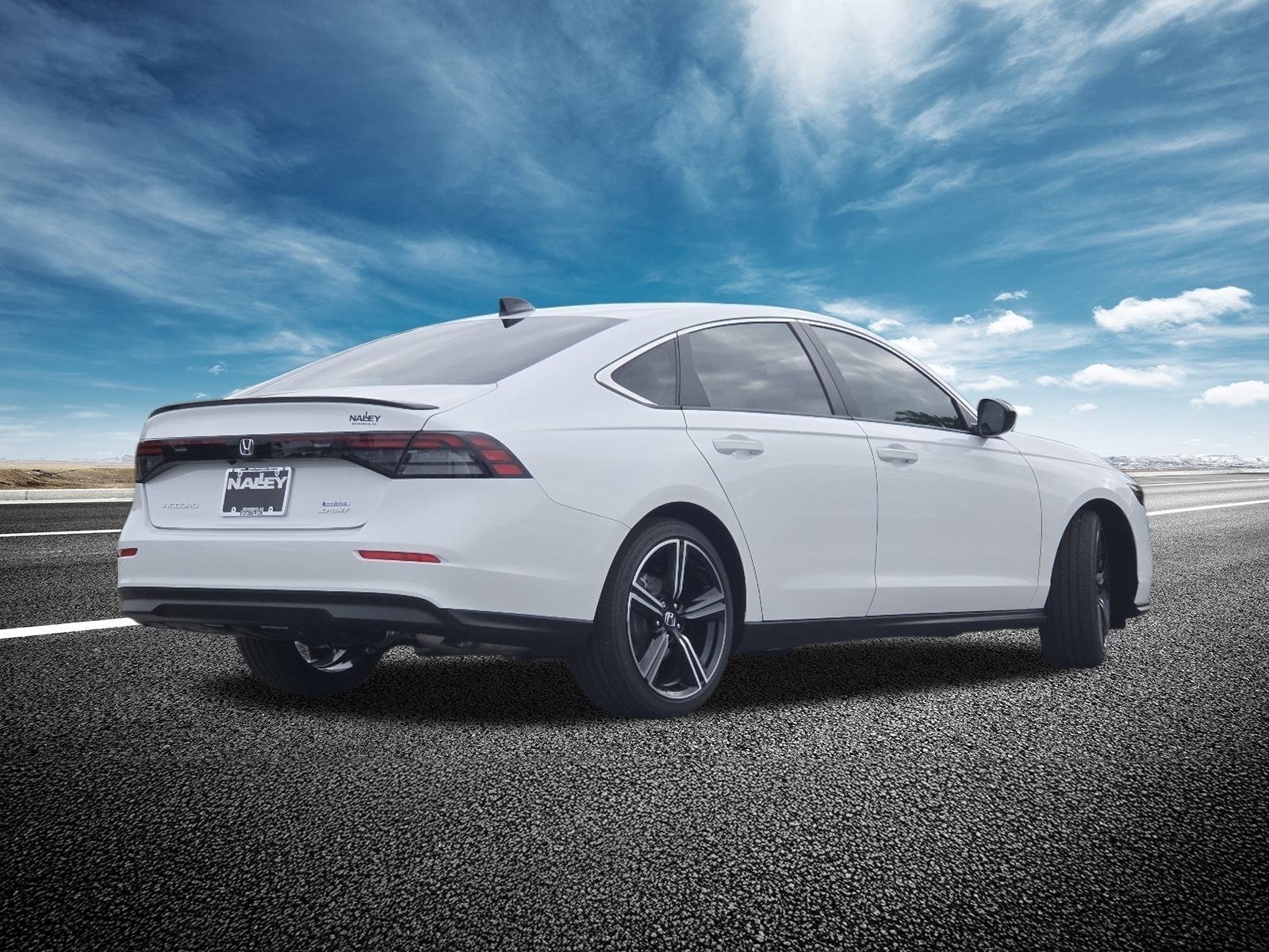 Used 2025 Honda Accord Sport image 9