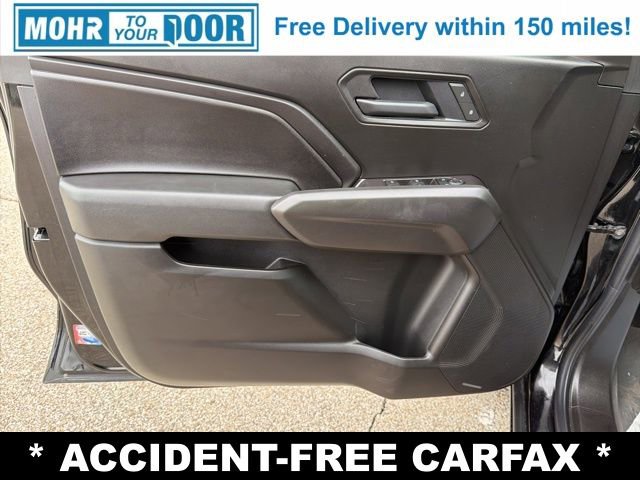 Used 2025 Chevrolet Colorado Trail Boss image 13