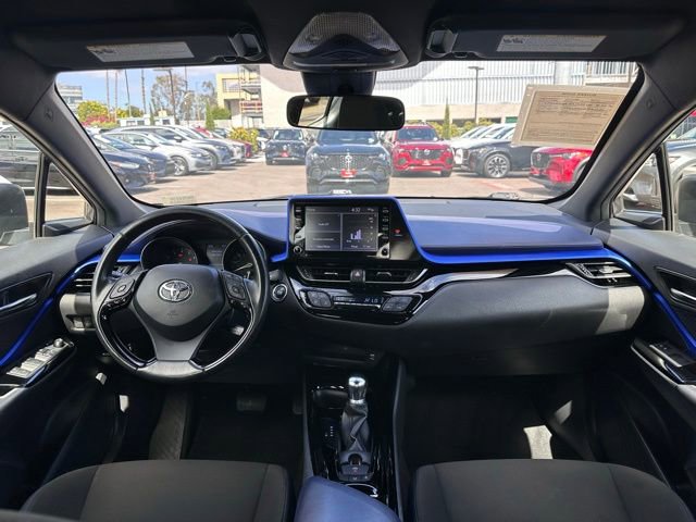 Used 2020 Toyota C-HR XLE FWD image 13