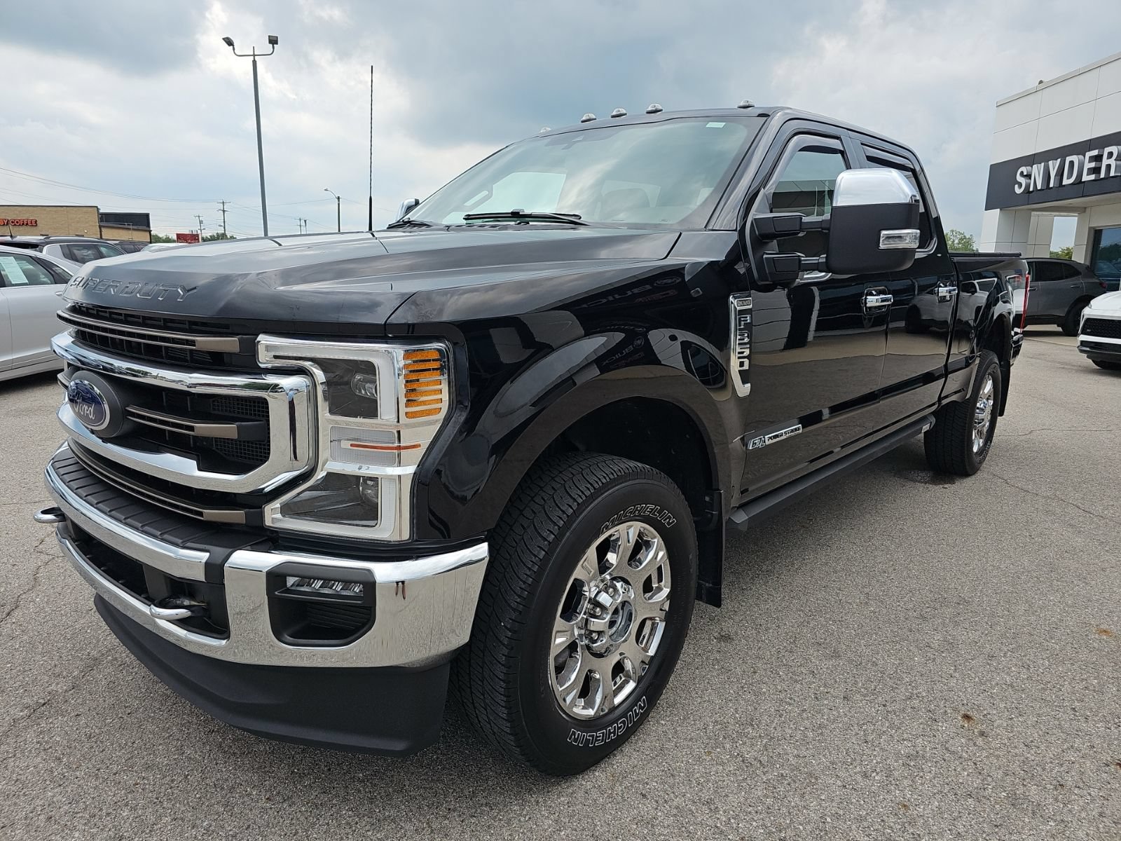 Used 2022 Ford F350 King Ranch w/ King Ranch Ultimate Package AWD/4WD image 3