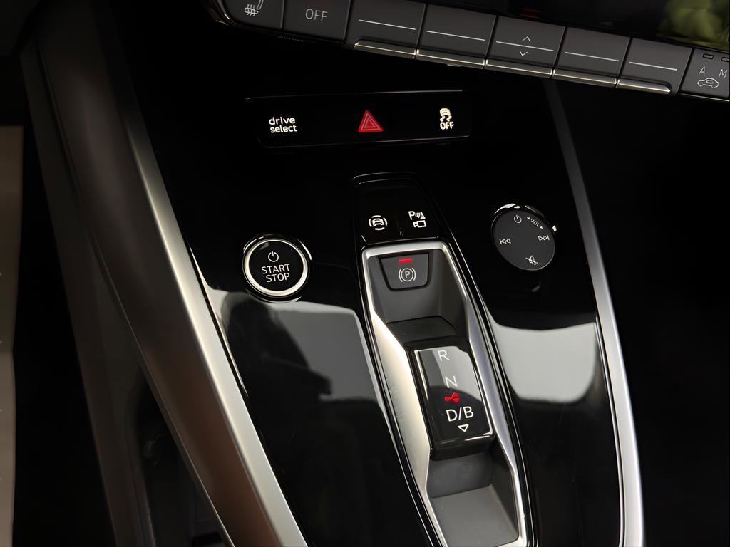 Used 2023 Audi Q4 e-tron Premium Plus image 13