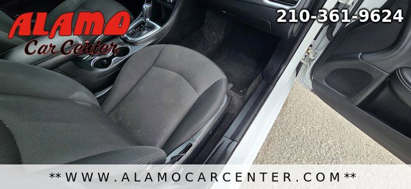 Used 2013 Dodge Avenger SE image 15