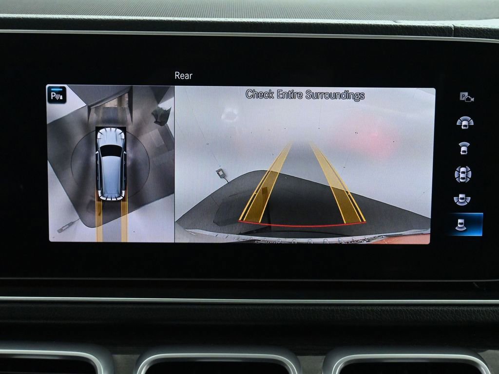 Used 2020 Mercedes-Benz GLS 450 4MATIC image 40