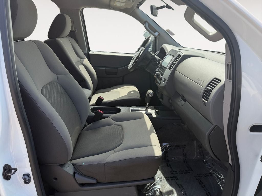 Used 2015 Nissan Xterra S w/ Value Package AWD/4WD image 24