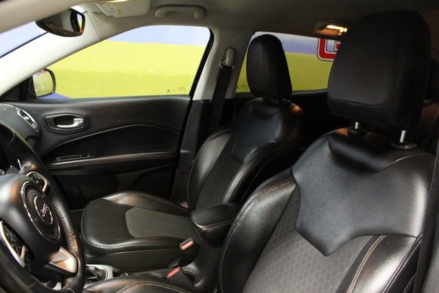 Used 2018 Jeep Compass Latitude w/ Popular Equipment Group image 18