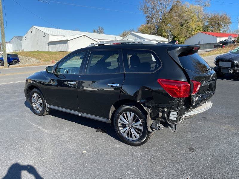 Used 2019 Nissan Pathfinder S AWD/4WD image 3