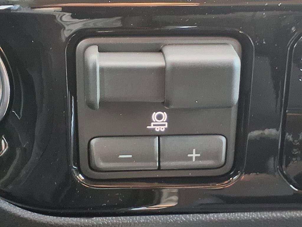 New 2026 Chevrolet Silverado 2500 LT w/ Trail Boss Package image 9