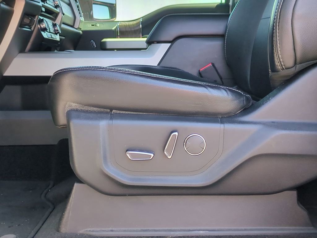 Used 2017 Ford F350 Lariat w/ Lariat Ultimate Package AWD/4WD image 24