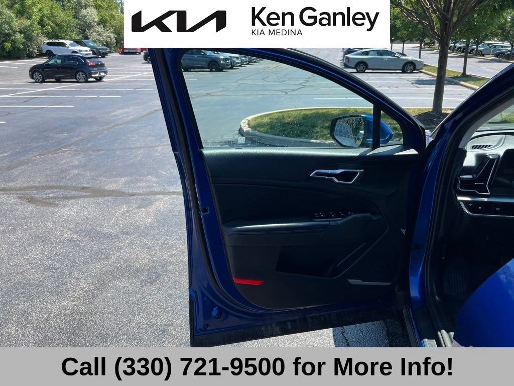 Certified 2024 Kia Sportage EX FWD image 26